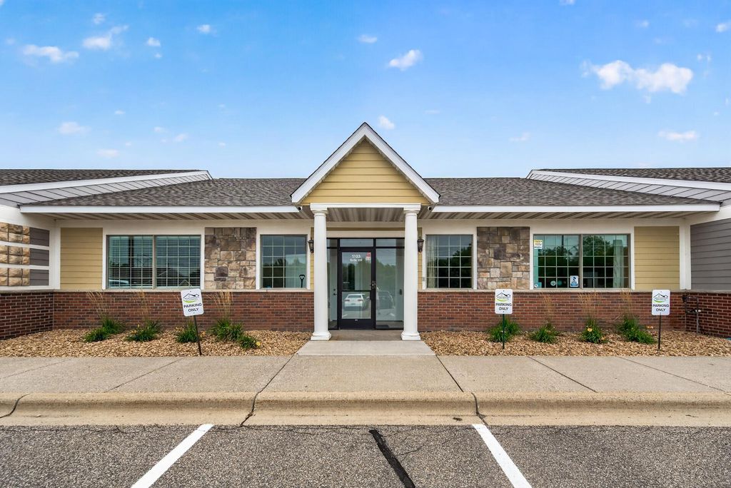 1103 Weir Drive 200, Woodbury, MN 55125 — photo 2