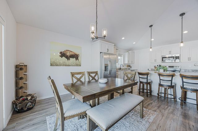 6191 Martin Lane W, West Fargo, ND 58078