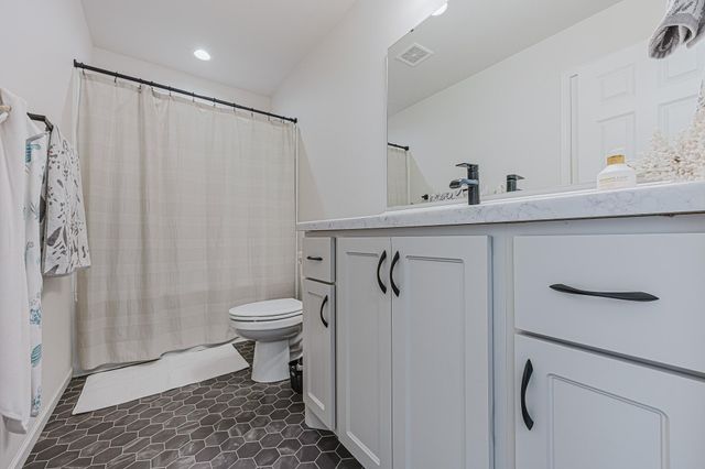 6191 Martin Lane W, West Fargo, ND 58078