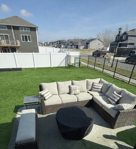 6191 Martin Lane W, West Fargo, ND 58078