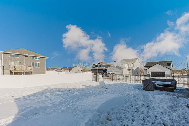 6191 Martin Lane W, West Fargo, ND 58078