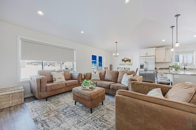 6191 Martin Lane W, West Fargo, ND 58078