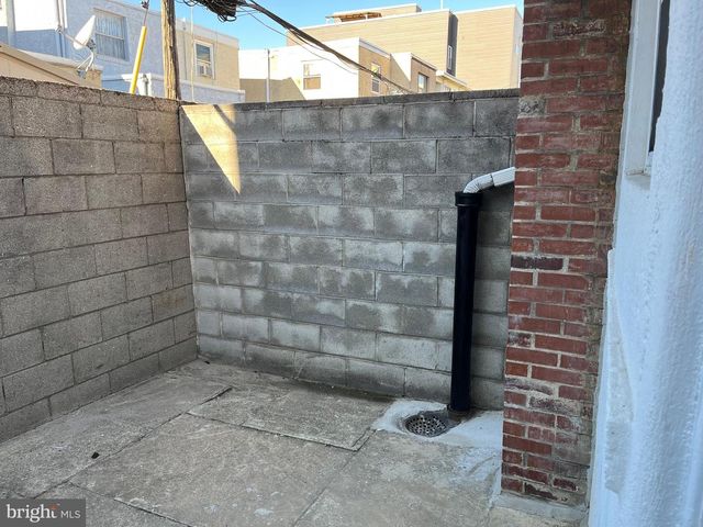 2238 S CLARION ST, Philadelphia, PA 19148