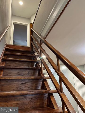 2238 S CLARION ST, Philadelphia, PA 19148