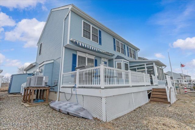 297 Bayview Avenue, Bayville, NJ 08721