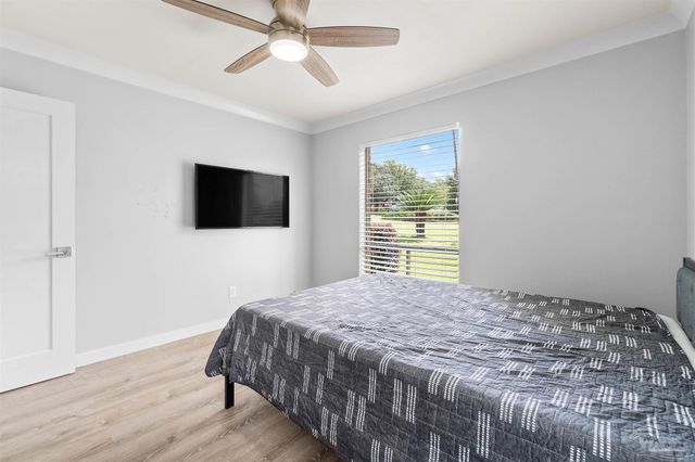 10289 Sugar Creek Dr, Pensacola, FL 32514
