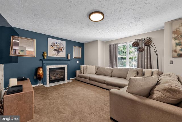 6850 BARNEY DR, Hughesville, MD 20637