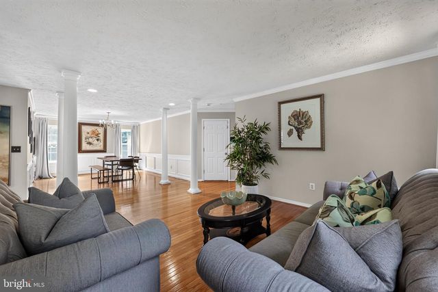 6850 BARNEY DR, Hughesville, MD 20637