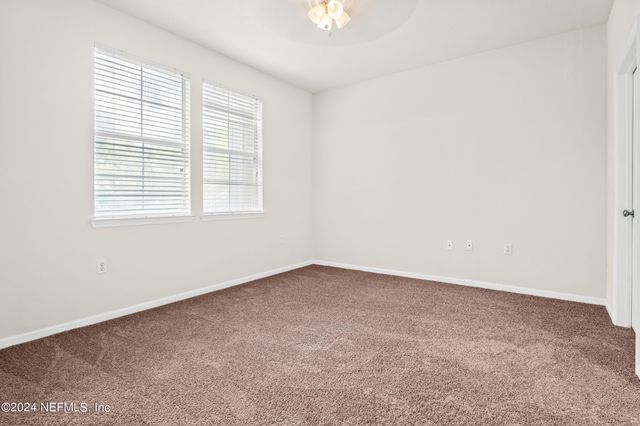 8550 TOUCHTON Road 122, Jacksonville, FL 32216