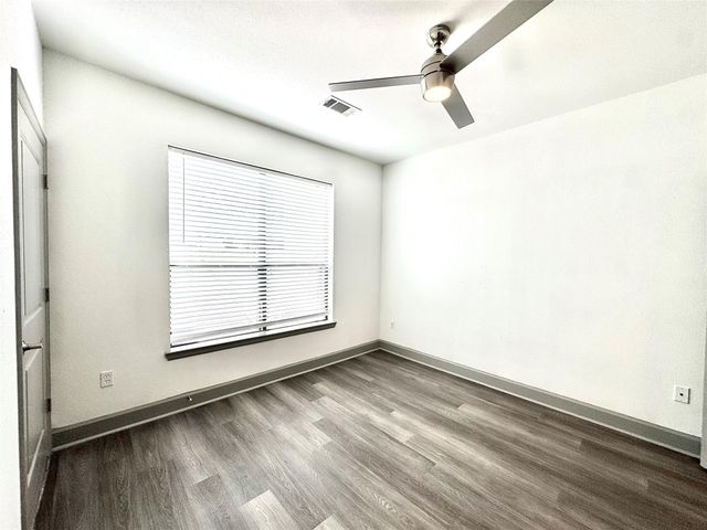 3333 Weslayan St Street 2117, Houston, TX 77027