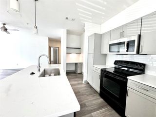 3333 Weslayan St Street 2117, Houston, TX 77027