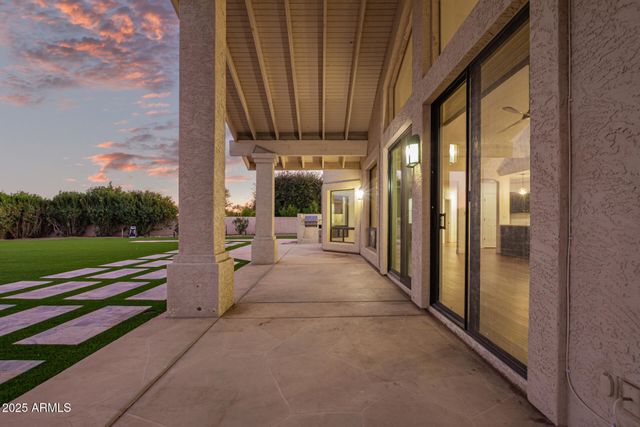 18942 E MOUNTAINAIRE Drive, Rio Verde, AZ 85263