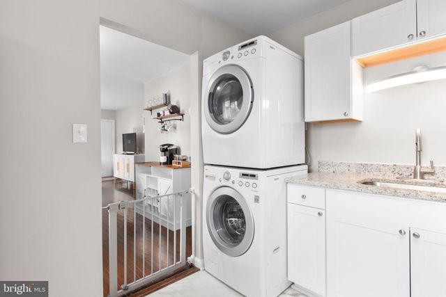 3107 LINDEN AVE, Fredericksburg, VA 22401