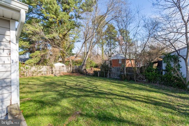 3107 LINDEN AVE, Fredericksburg, VA 22401