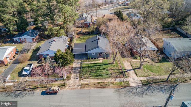 3107 LINDEN AVE, Fredericksburg, VA 22401