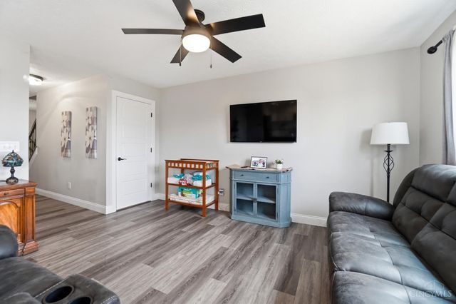 2203 Cobblestone Court, Miamisburg, OH 45342