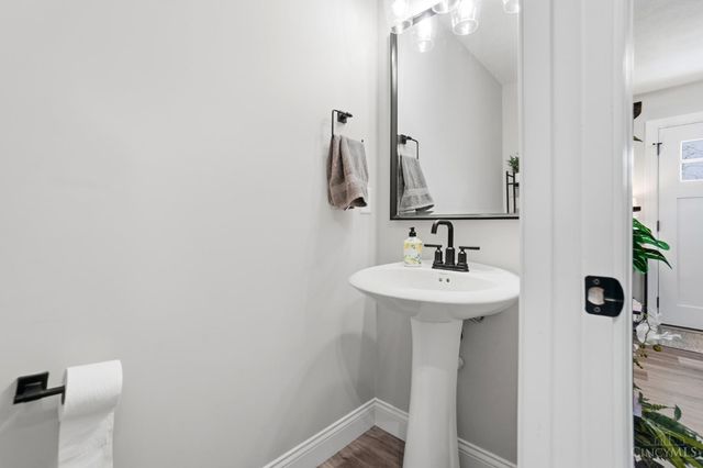 2203 Cobblestone Court, Miamisburg, OH 45342