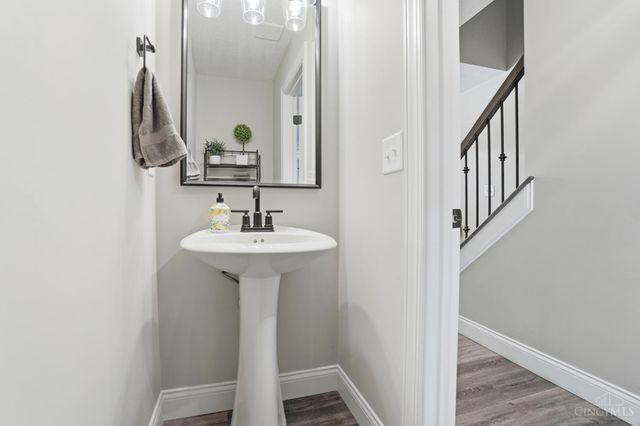 2203 Cobblestone Court, Miamisburg, OH 45342