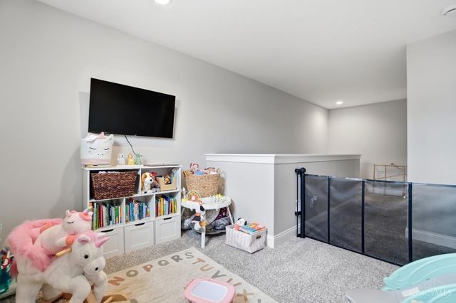 2203 Cobblestone Court, Miamisburg, OH 45342