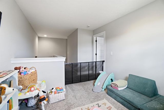 2203 Cobblestone Court, Miamisburg, OH 45342