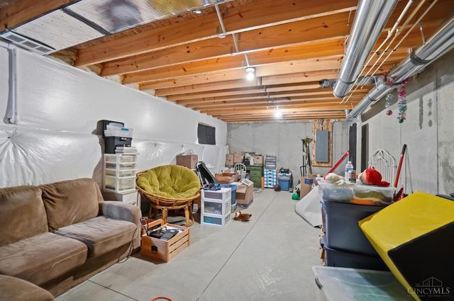 2203 Cobblestone Court, Miamisburg, OH 45342