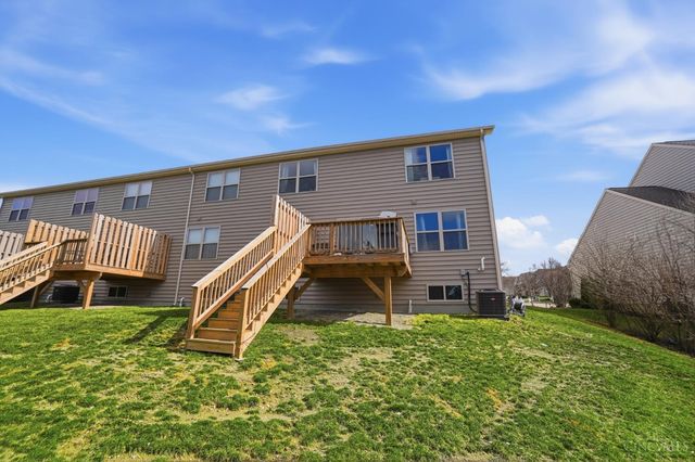 2203 Cobblestone Court, Miamisburg, OH 45342