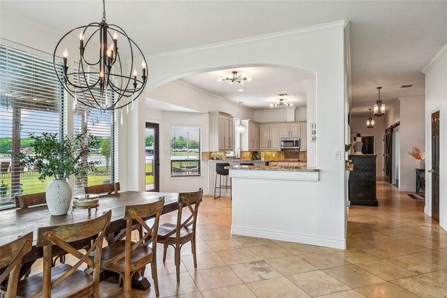 10 Ski Haven Drive, Justin, TX 76247