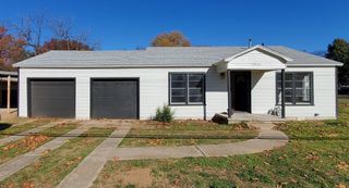 2421 Loy Lake Road, Denison, TX 75020