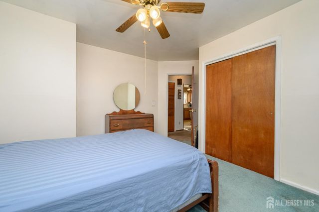 63 Leeds Drive, South Plainfield, NJ 07080