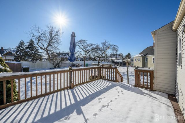 63 Leeds Drive, South Plainfield, NJ 07080