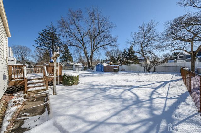 63 Leeds Drive, South Plainfield, NJ 07080