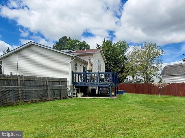 214 GRAND DR, Taneytown, MD 21787