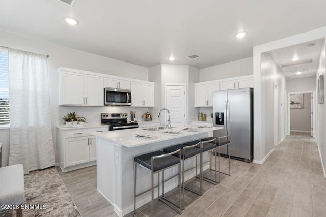 6575 Newcastle Avenue, Las Cruces, NM 88012
