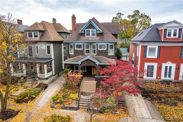 825 Auburn Avenue, Buffalo, NY 14222