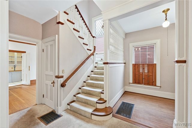 825 Auburn Avenue, Buffalo, NY 14222