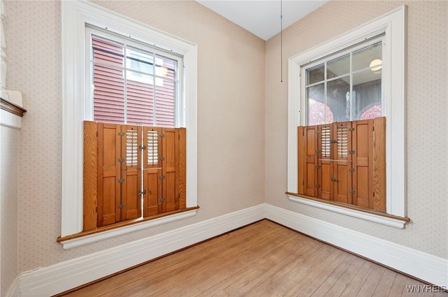 825 Auburn Avenue, Buffalo, NY 14222