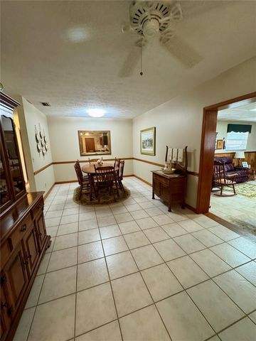 827 STRAWBERRY LANE, Brandon, FL 33511