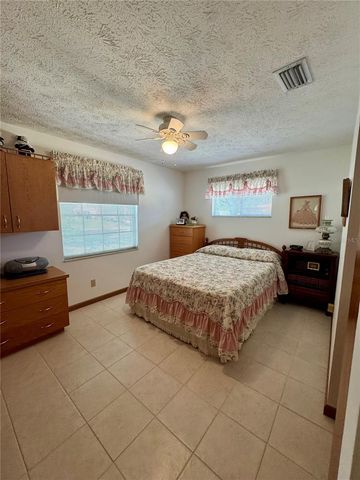 827 STRAWBERRY LANE, Brandon, FL 33511