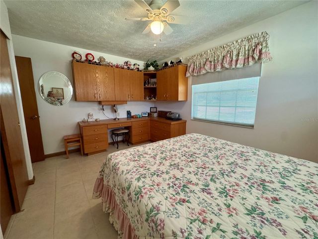 827 STRAWBERRY LANE, Brandon, FL 33511