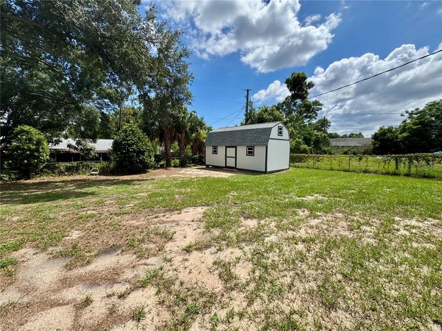 827 STRAWBERRY LANE, Brandon, FL 33511