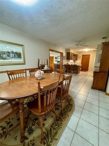827 STRAWBERRY LANE, Brandon, FL 33511