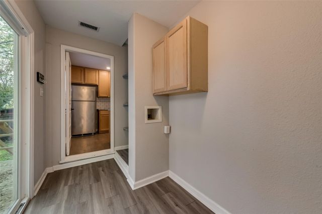 2711 Avon Street, Dallas, TX 75211