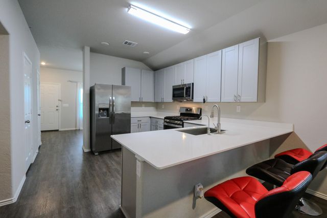 328 Cumberland Forest Drive, Magnolia, TX 77354