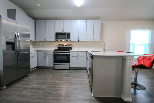 328 Cumberland Forest Drive, Magnolia, TX 77354