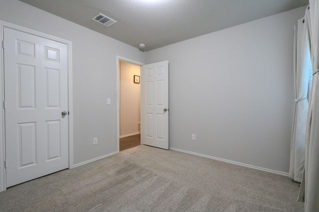 328 Cumberland Forest Drive, Magnolia, TX 77354