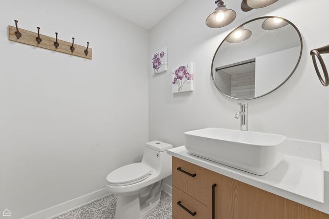 1010 N Harlem Avenue 504, River Forest, IL 60305