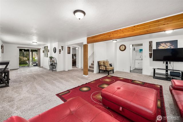 8808 S Ainsworth Avenue, Tacoma, WA 98444