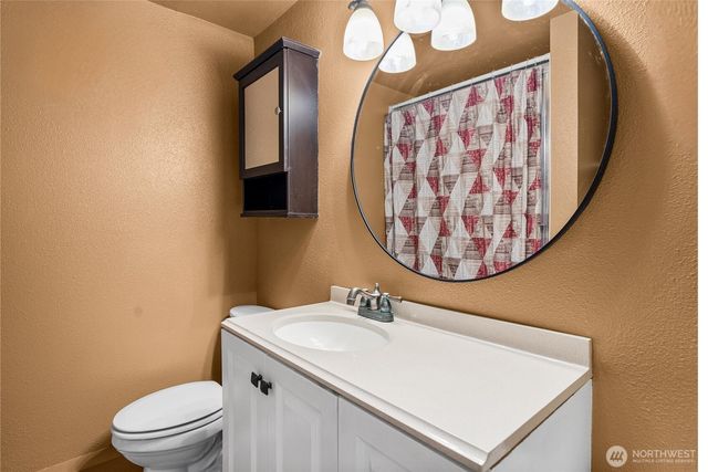 8808 S Ainsworth Avenue, Tacoma, WA 98444