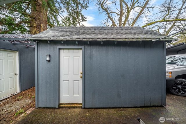 8808 S Ainsworth Avenue, Tacoma, WA 98444