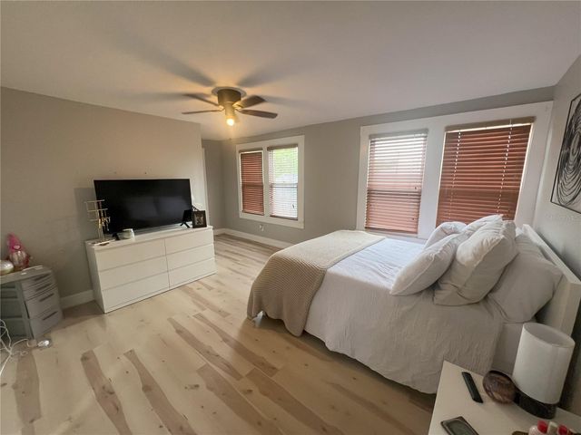 308 W WARREN AVENUE B, Tampa, FL 33602